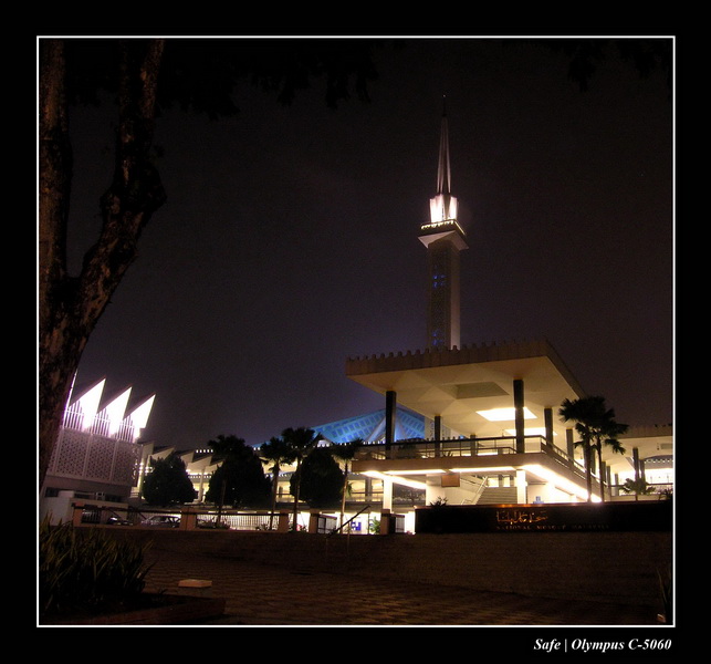 2005 - 08 - Kuala lumpur  - 15.JPG